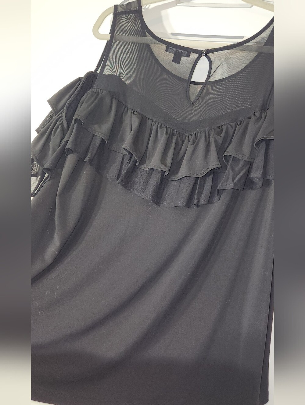 🖤Lane Bryant Romantic🖤Black Ruffle Cold-Shoulder Top. 22/24. Date Night Vibes - Picture 7 of 8